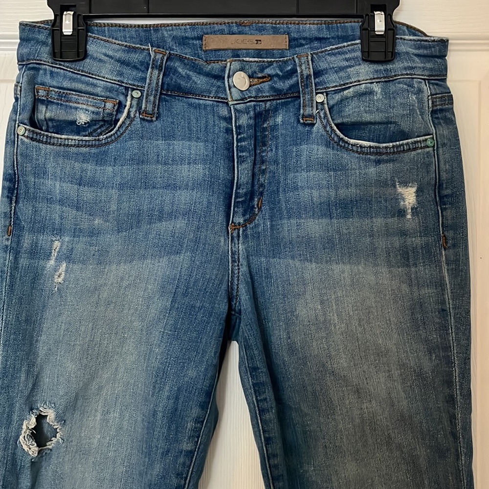 Straight Leg Ripped Jeans - Picture 2 of 4